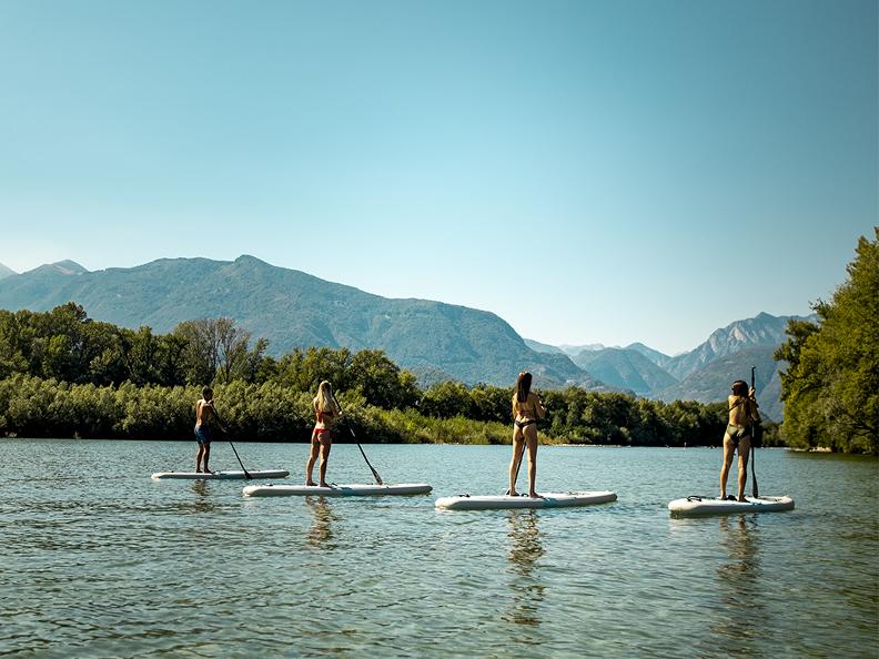 "Stand Up Paddle Surfing" sul Lago di Lugano e sul Lago Maggiore