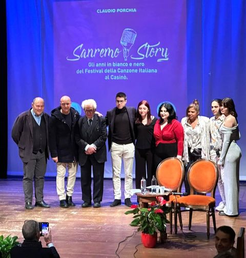 Garlasco (PV): grandi applausi e sold out per Bruno Gambarotta e Claudio Porchia, che hanno inaugurato la stagione invernale del Teatro Martinetti.