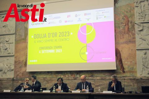 Dall’8 al 17 settembre torna la Douja d’Or, vetrina delle eccellenze che mette “il vino sempre al centro”