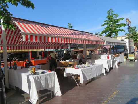 Tanti oggetti, tante curiosità: i marché à la brocante in Costa Azzurra