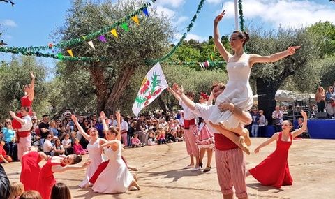 Dal 1° maggio Nizza “riscopre” il Festin des Mai, una tradizione alla quale la città è molto legata (Foto)