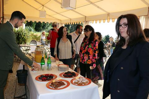 Alassio, fiori eduli anche in Villa della Pergola (FOTO)
