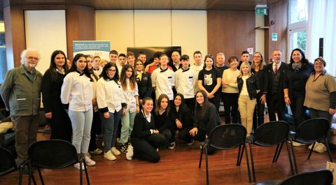 Alassio, l’Istituto &quot;Giancardi Galilei Aicardi&quot; è pronto ad ospitare la finale del concorso &quot;Metti un fiore in tavola&quot;