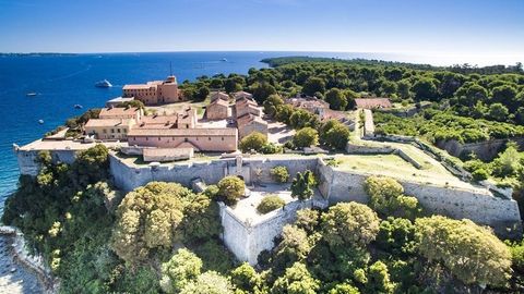 Il Comune di Cannes lancia una raccolta fondi per recuperare Fort Royal sull’Isola Sainte-Marguerite