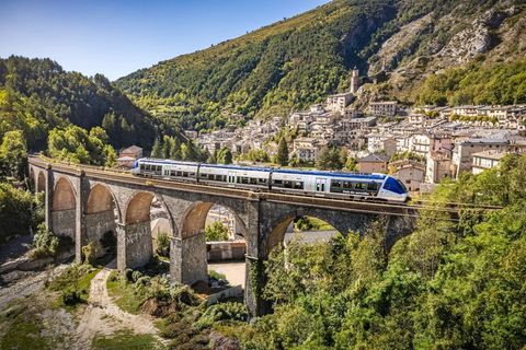 Il Train des Merveilles riparte: dal 15 dicembre torna il viaggio panoramico tra mare e Alpi