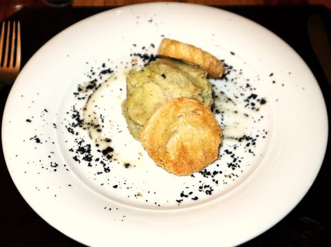 L’Oliva Pazza: gastronomia e vini nel borgo di Cipressa. Un vero connubio di gusto e tradizione