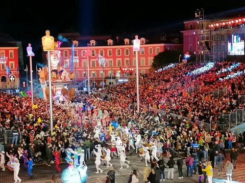 Carnevale di Nizza, il “Roi des océans” sfilerà dal 15 febbraio al 2 marzo