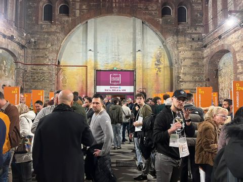Grandi Langhe si afferma come vetrina internazionale del vino Piemontese Grandi Langhe si afferma come vetrina internazionale del vino Piemontese