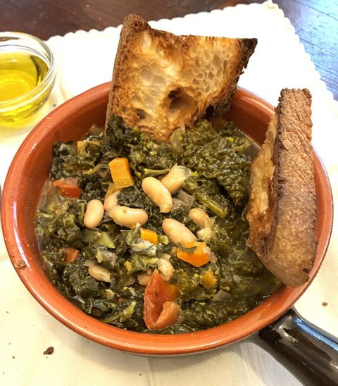 La Ribollita toscana e la Panzanella