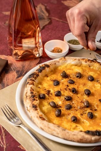 Pizza e pane: i segreti e le ricette di Valentino Tafuri Pizza e pane: i segreti e le ricette di Valentino Tafuri