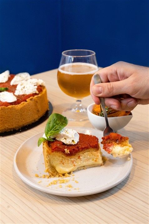 Un assaggio della Lombardia in 6 gustose tappe: The Noble, Forneria Metropolitana, Nevelata, Tommy’s Cafe, La Prosciutteria e Villa d’Este