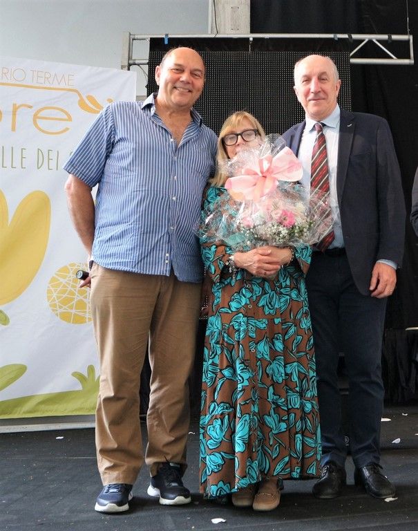 Oltre 25.000 presenze per il ritorno di “Darfo Boario Terme in Fiore” (galleria fotografica) Oltre 25.000 presenze per il ritorno di “Darfo Boario Terme in Fiore” (galleria fotografica)
