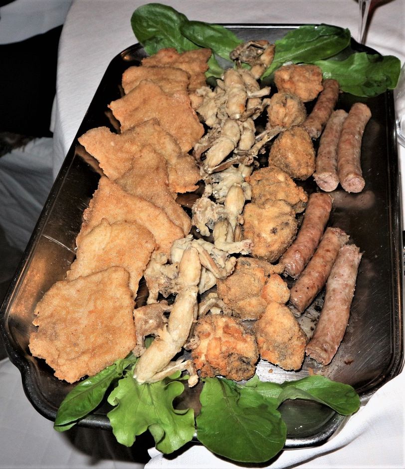 La Bergera di Bagnolo (CN): un indirizzo sicuro per gustare un “Fritto Misto” preparato con attenzione alla qualità e tecnica impeccabile.