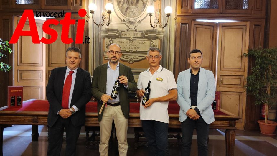 Asti, domenica in piazza Alfieri arriveranno oltre 100 'meraviglie su quattro ruote'