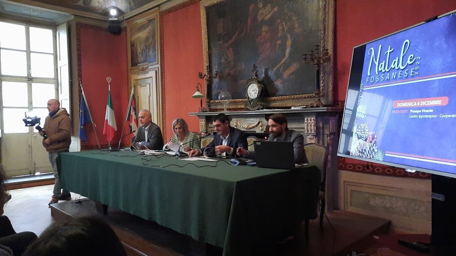 Un ricco calendario natalizio a Fossano che culmina con il Capodano in Piazza Castello [VIDEO]