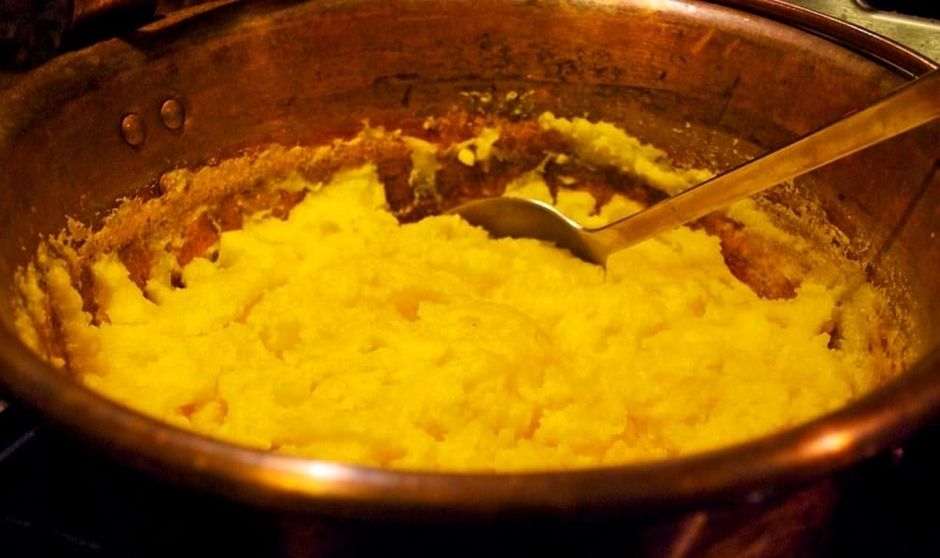 La polenta piatto povero. Ma ricco del piacere di stare insieme
