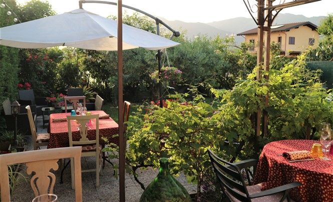 Albenga: sold out per la serata "Aromatiche e Pigato" del Tempo Stretto di Albenga (Galleria foto) Albenga: sold out per la serata "Aromatiche e Pigato" del Tempo Stretto di Albenga (Galleria foto)