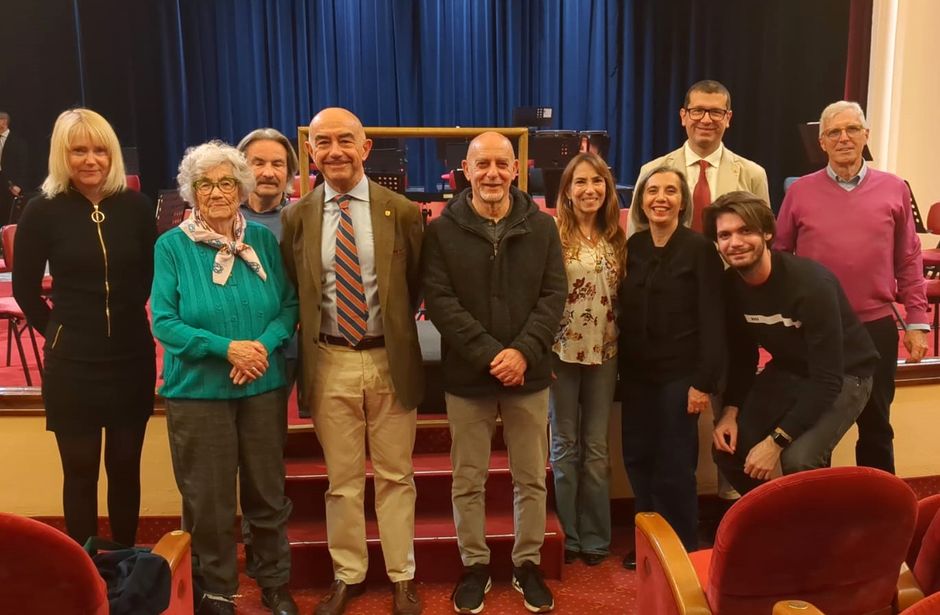 Buon compleanno Libereso. Buon compleanno Libereso.