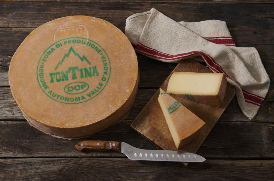 La Fontina DOP va in tour: da Milano a Courmayeur