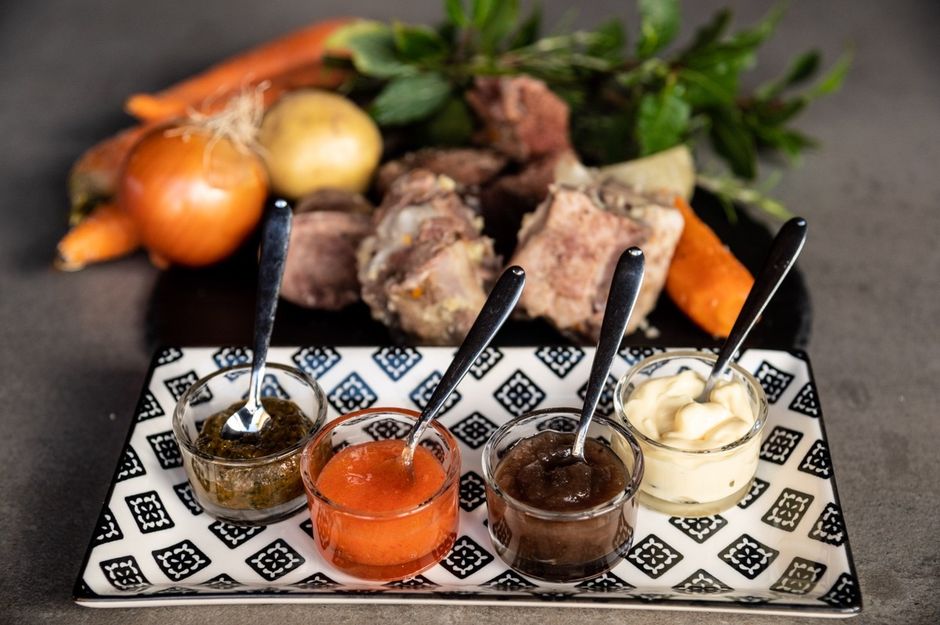 Asti: il Gran bollito piemontese protagonista all'Eco-Bistrot Casa Serra