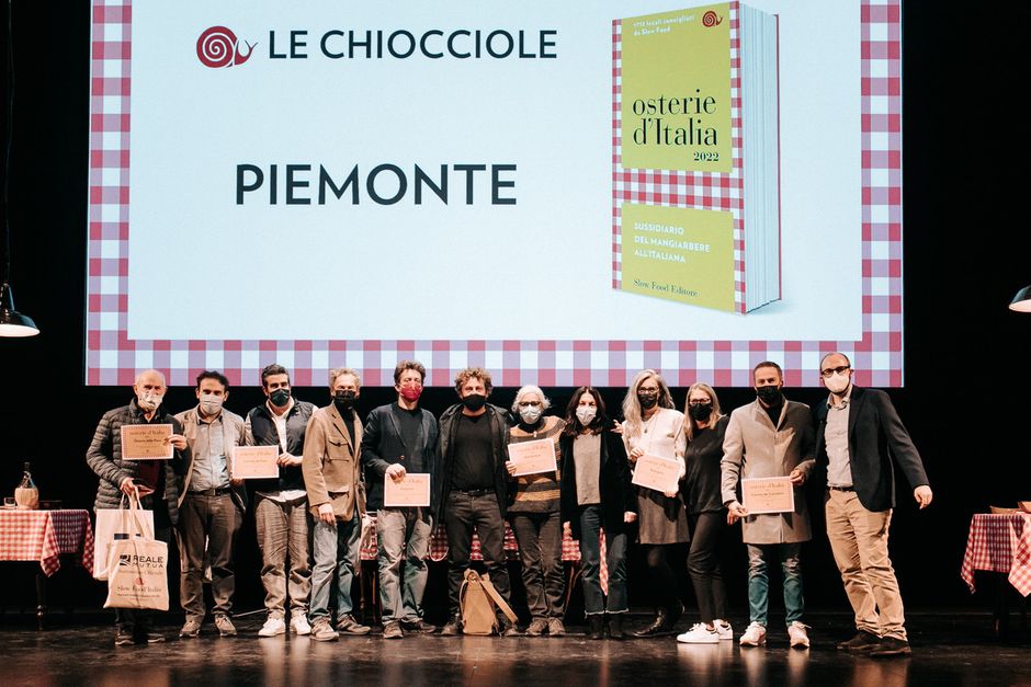 Slow Food: ripensare il cibo a partire dalle Osterie delle Langhe Slow Food: ripensare il cibo a partire dalle Osterie delle Langhe