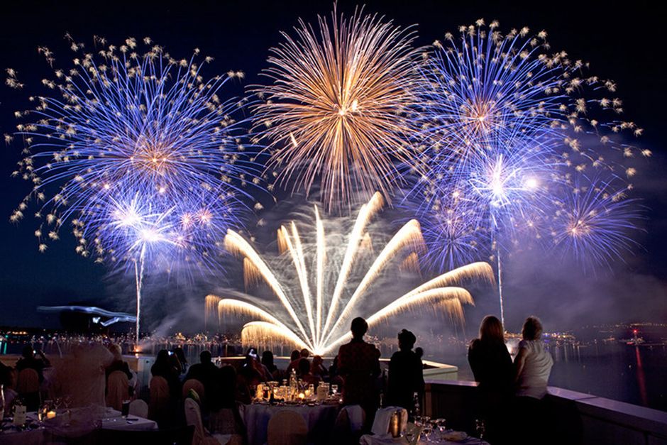 “Ode à la vie”, questa sera torna il Festival International d’Art Pyrotechnique di Cannes “Ode à la vie”, questa sera torna il Festival International d’Art Pyrotechnique di Cannes