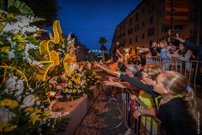 Grasse, fine settimana all’insegna del gelsomino. Torna il Corso fiorito