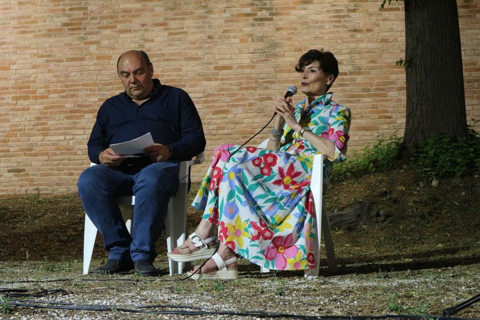Successo per la torinese Barbara Ronchi della Rocca, che ha aperto la XII edizione del Lavandaso