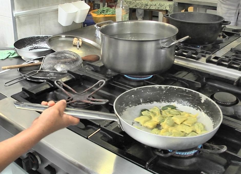 Apricale (IM): i sapori e i profumi della valle Nervia nei piatti del ristorante La Favorita