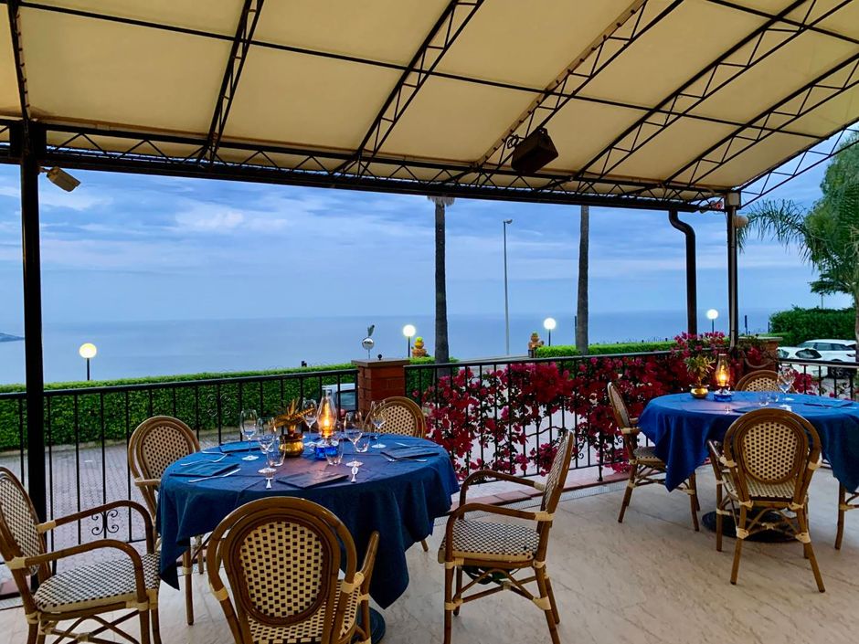Sanremo: da Ulisse per mangiare in terrazza con splendida vista sul golfo della città dei fiori