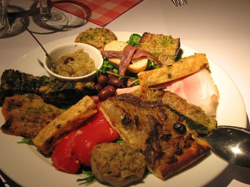 Cuisine niçoise: una storia appassionante Cuisine niçoise: una storia appassionante