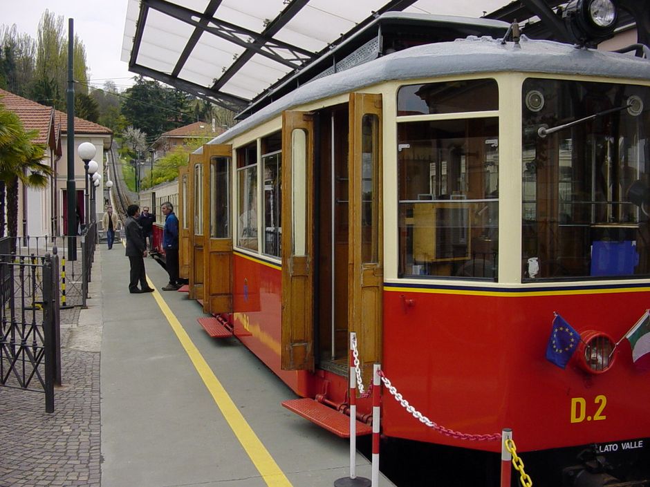 Dopo anni di stop, riaprono il ristorante della Stazione Sassi e il bar a Superga Dopo anni di stop, riaprono il ristorante della Stazione Sassi e il bar a Superga