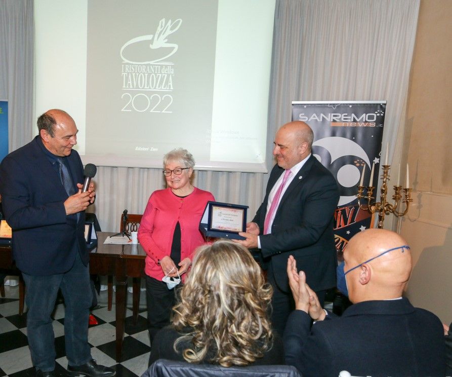 Quattro nuovi custodi del territorio in provincia di Imperia: Cascina Nirasca, Agriturismo Rio Rocca, Biscottificio Gibelli e Gianni Senese Quattro nuovi custodi del territorio in provincia di Imperia: Cascina Nirasca, Agriturismo Rio Rocca, Biscottificio Gibelli e Gianni Senese