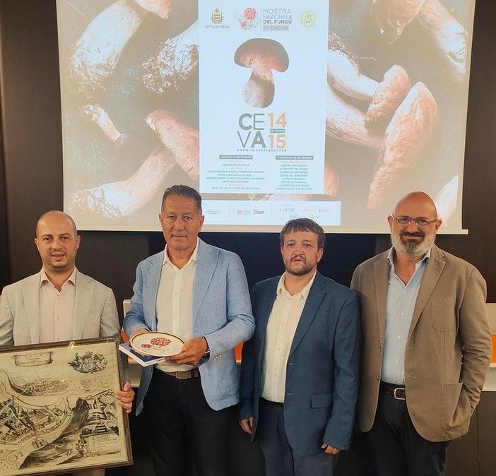 Presentata a Cuneo la 63^ mostra del Fungo di Ceva Presentata a Cuneo la 63^ mostra del Fungo di Ceva