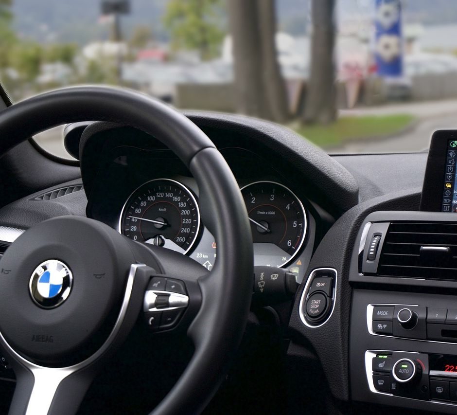 Auto in panne: cosa fare e cosa non fare