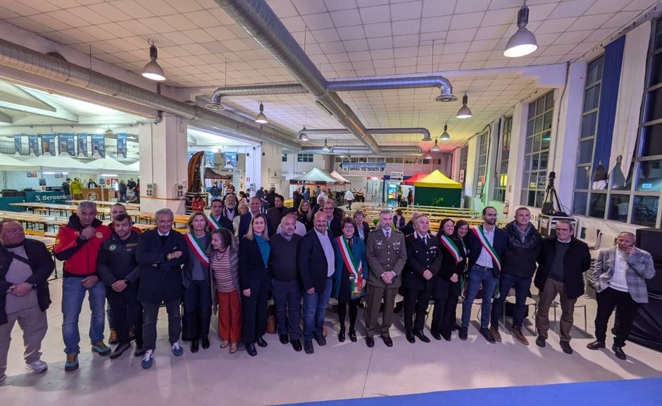 WOW! Inaugurato a Palazzo Bertello di Borgo il salone dello sport e della cultura outdoor (Foto e video)