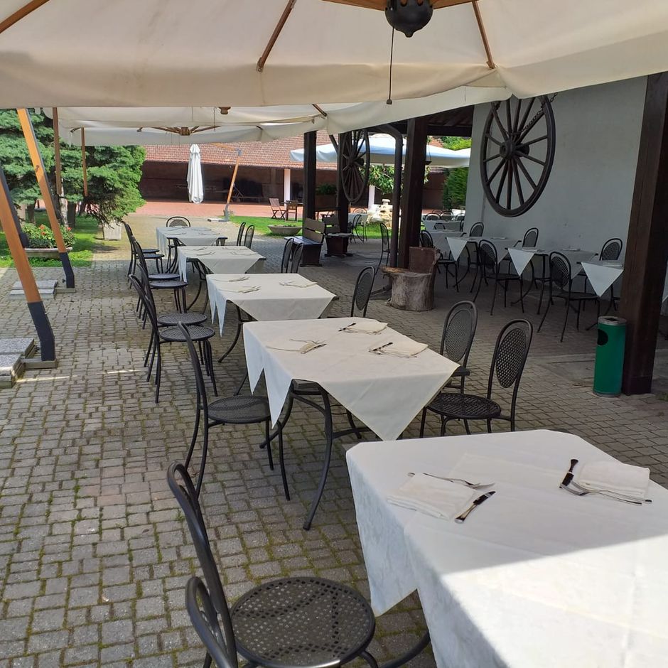 Tortona (AL) Il dehors del Carrettino garantisce relax e gusto a chilometro zero