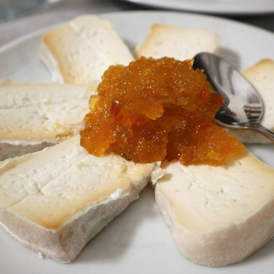 Cucina della tradizione e sapori del territorio sulla tavola delle Caprette del parco di Pigna (IM)