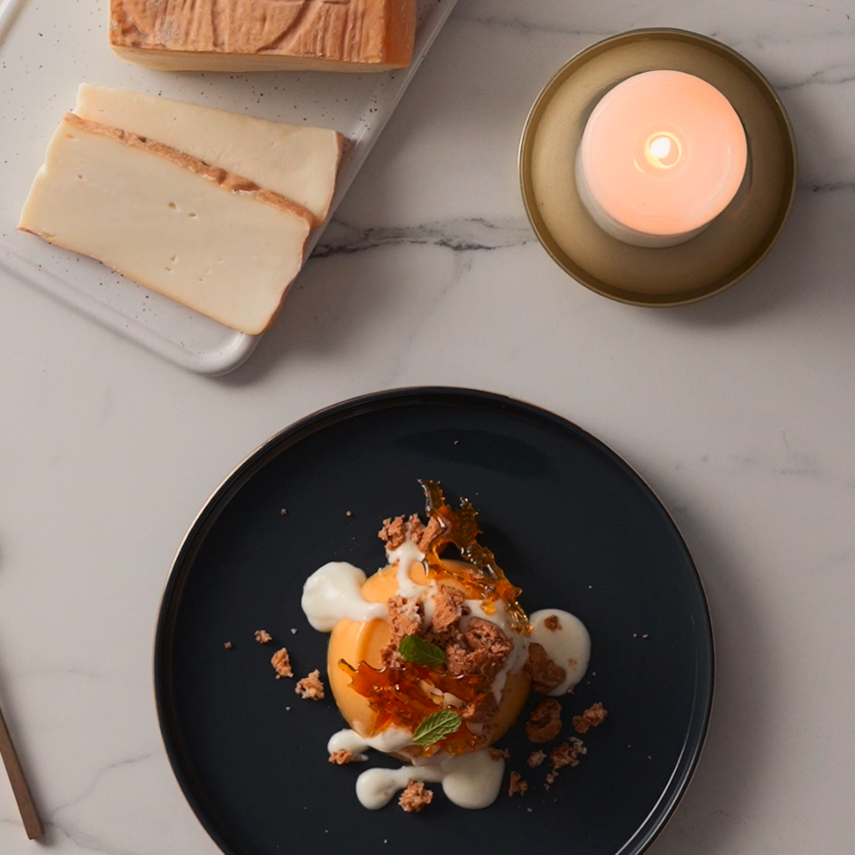 La ricetta: Tortino di zucca con Taleggio D.O.P., amaretti e caramello