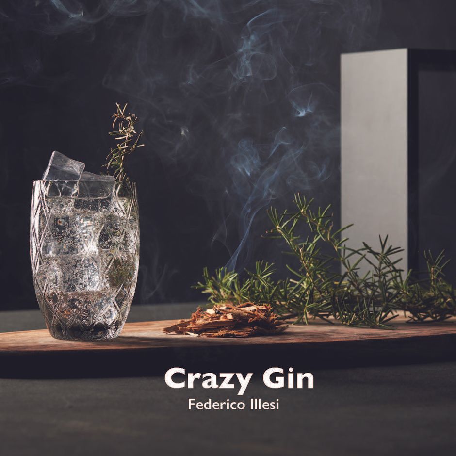 Crazy Gin: in un libro tutti i segreti del distillato. La ricetta del Singapore Sting