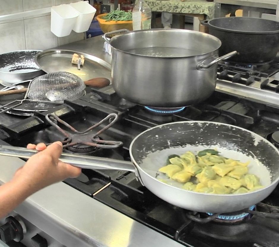 Apricale (IM): i sapori e i profumi della valle Nervia nei piatti del ristorante La Favorita