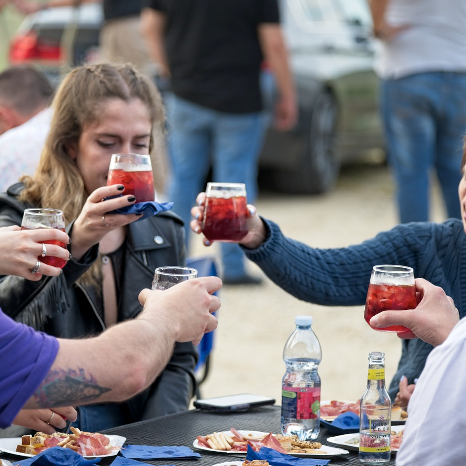 Cantine Sant'Agata: per il “Vermouth d’autore” arriva la musica live di Indieflash