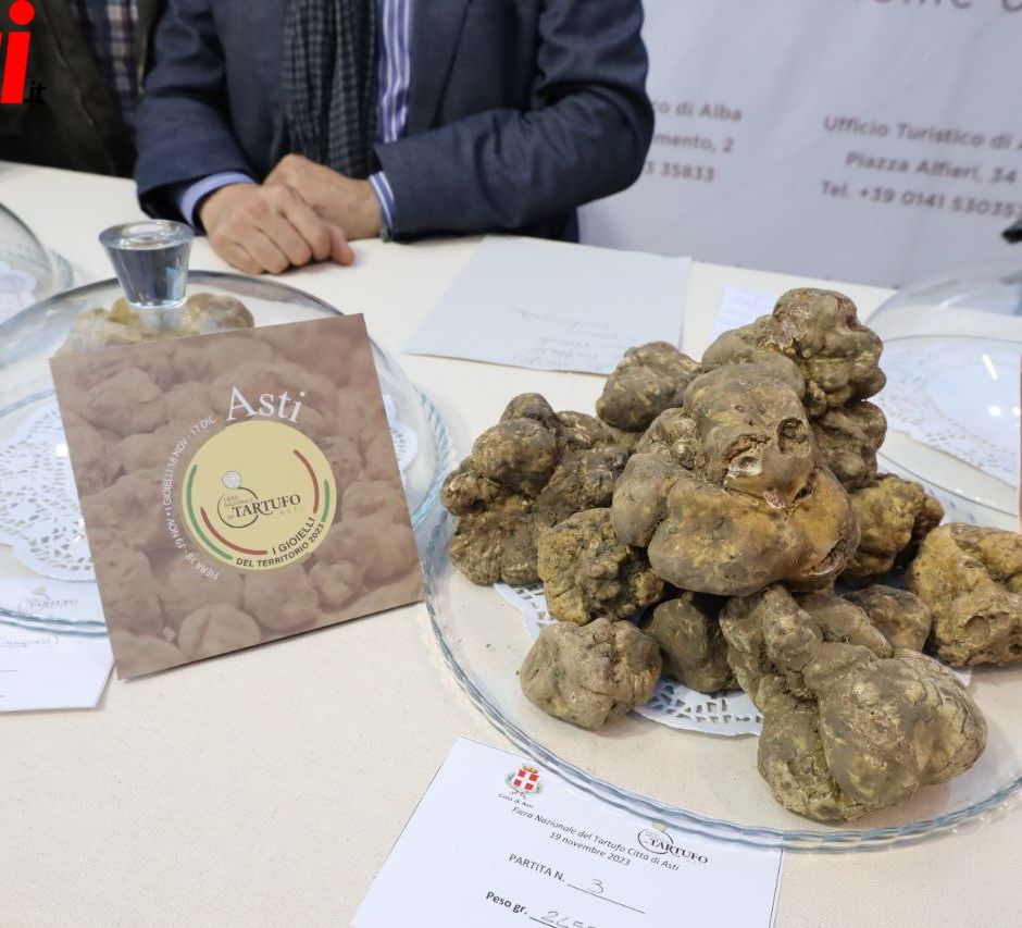 Boom di turisti nelle Langhe, Monferrato e Roero: +11% di ingressi agli uffici Informazione e accoglienza turistica
