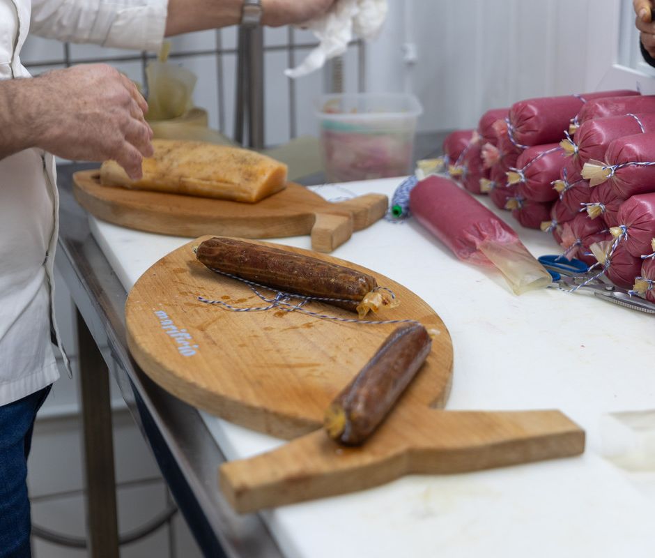 Salumi di mare made in Ischia: la sfida dello chef stellato Pasquale Palamaro, con il suo “Marificio”