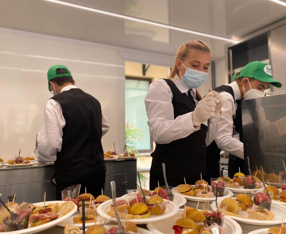 Douja d'Or: l’Agrivan Gourmet della Cia di Asti e dell'Istituto Penna mette in vetrina le specialità delle aziende associate