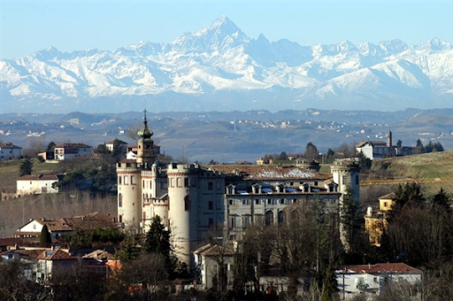 Costigliole d'Asti conquista sempre più turisti.