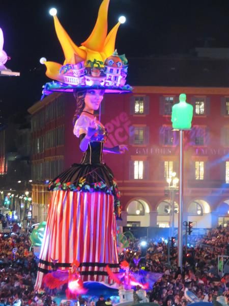 Cronaca e immagini dei carnevali di Nizza: riviviamo il …2020 (Video e Foto)