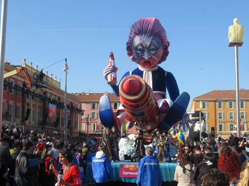 Nizza: il Carnevale si svolgerà regolarmente a febbraio.