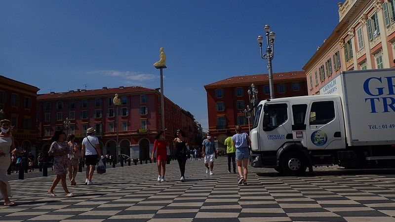 Nizza: una brasserie gourmet aprirà in Place Massena