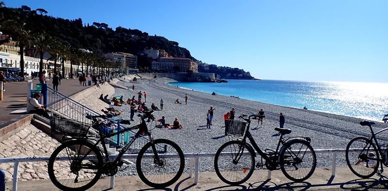 Costa Azzurra: le nuove regole per chi si reca in spiaggia